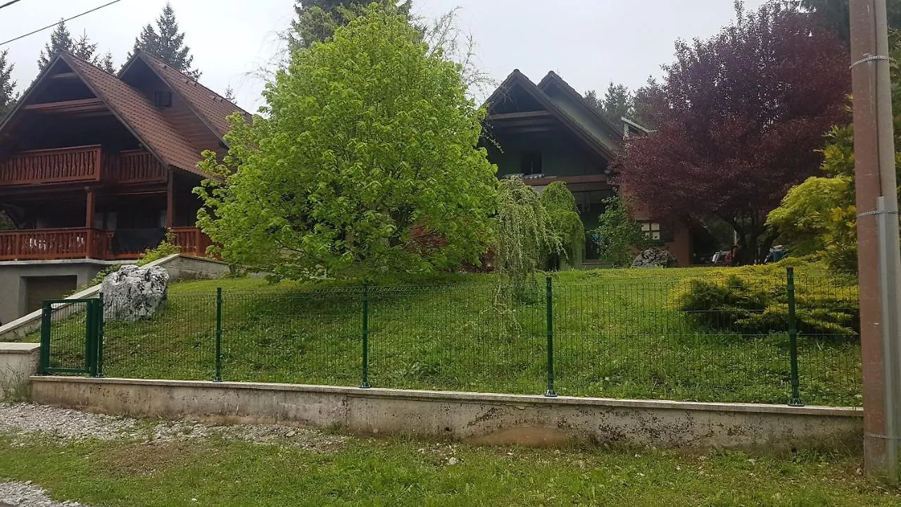 度假居 Gorska Vila 马考巴尔贾